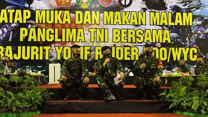 Panglima TNI Tatap Muka Dengan Prajurit Yonif Raider 700/WYC
