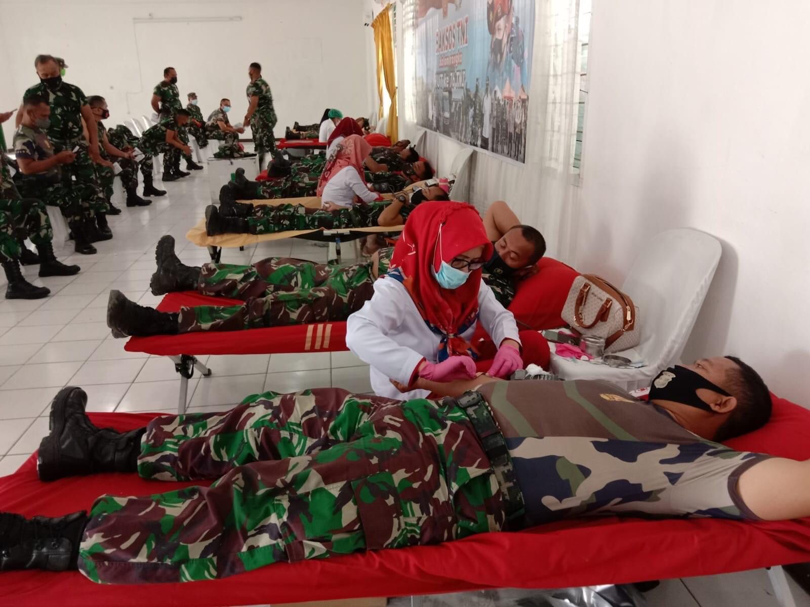 Dalam Rangka Hari Juang TNI AD, Korem 022/PT Dan Kodim 0207/SML Gelar Bakti Sosial Donor Darah 