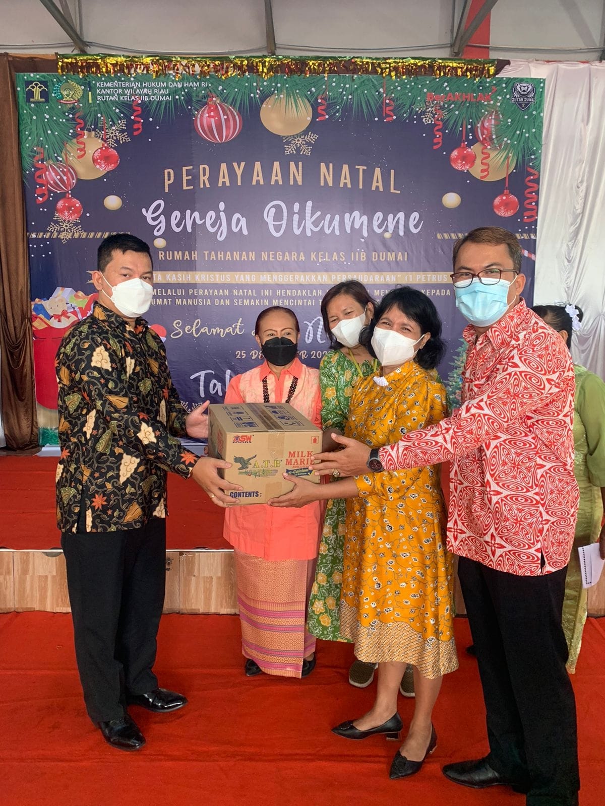 Keluarga Besar Rutan Kelas IIB Dumai Gelar Perayaan Natal