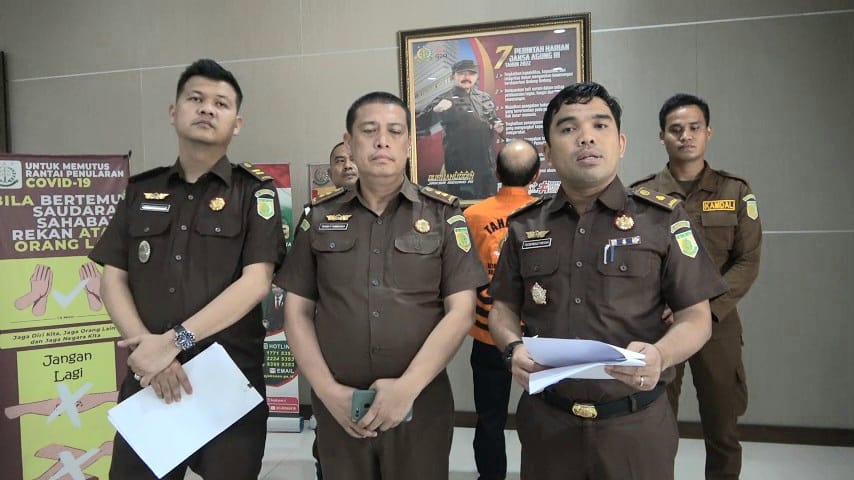 Tim Tabur Kejati Sumut Amankan DPO Terpidana Kasus Penggelapan Uang Senilai Rp3 M