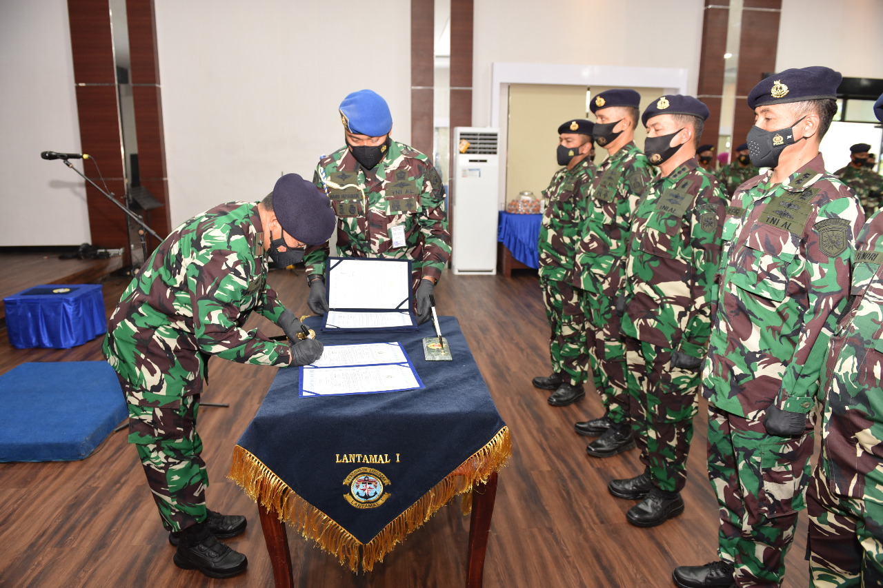 Danlantamal I Pimpin Serah Terima Jabatan Tiga Pejabat Lantamal l