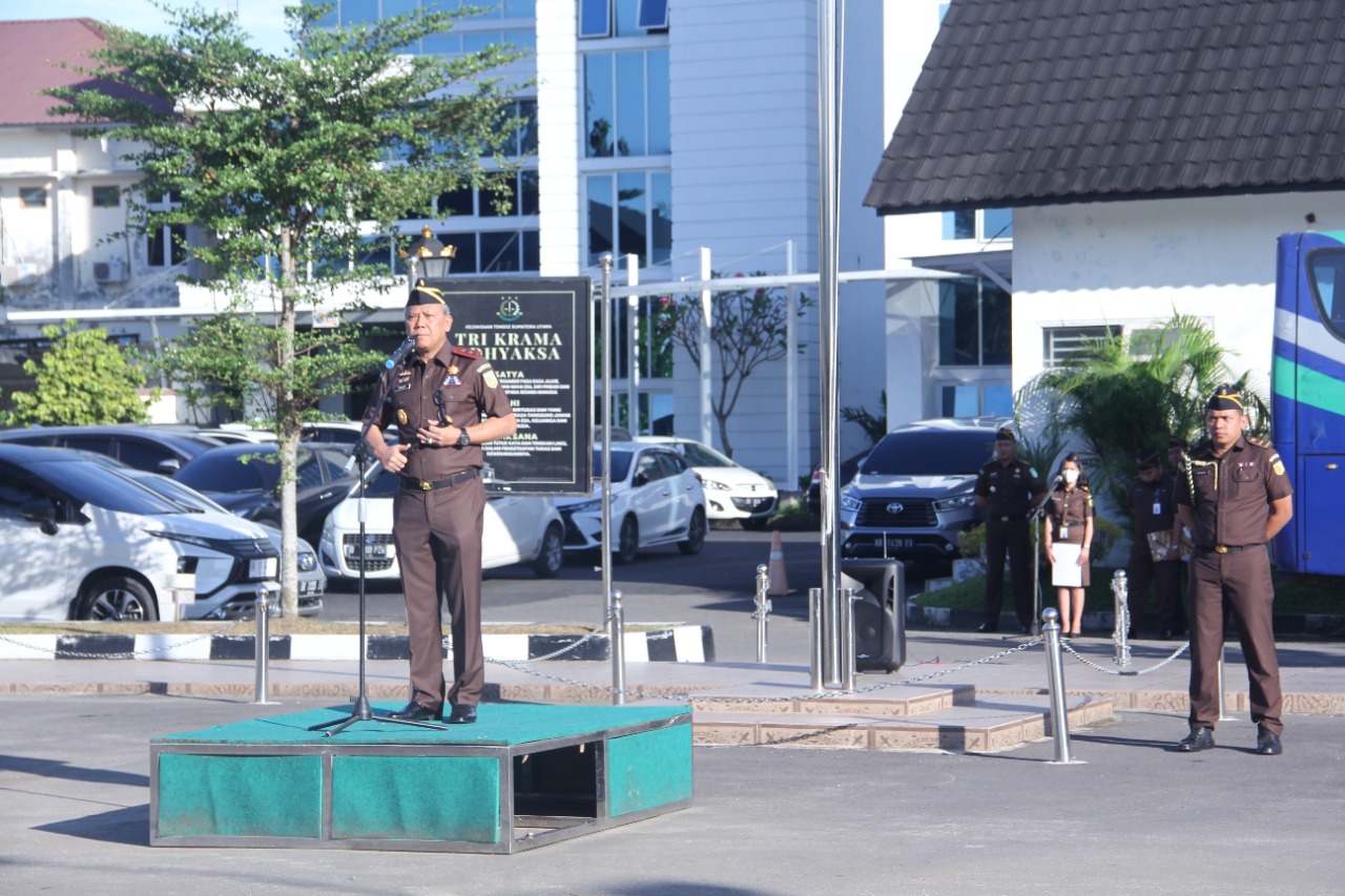 Apel Pagi, Kajati Sumut Apresiasi Bidang Berprestasi Dan Motivasi Jajaran Tingkatkan Kinerja