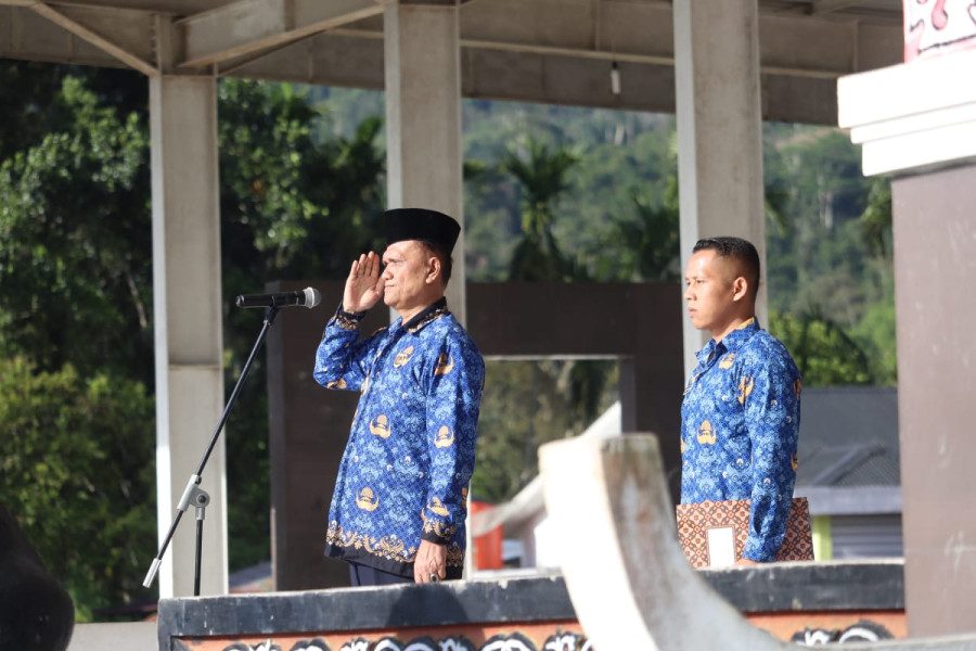 Wakil Bupati Pakpak bharat Pimpin Upacara Hari Otonomi Daerah