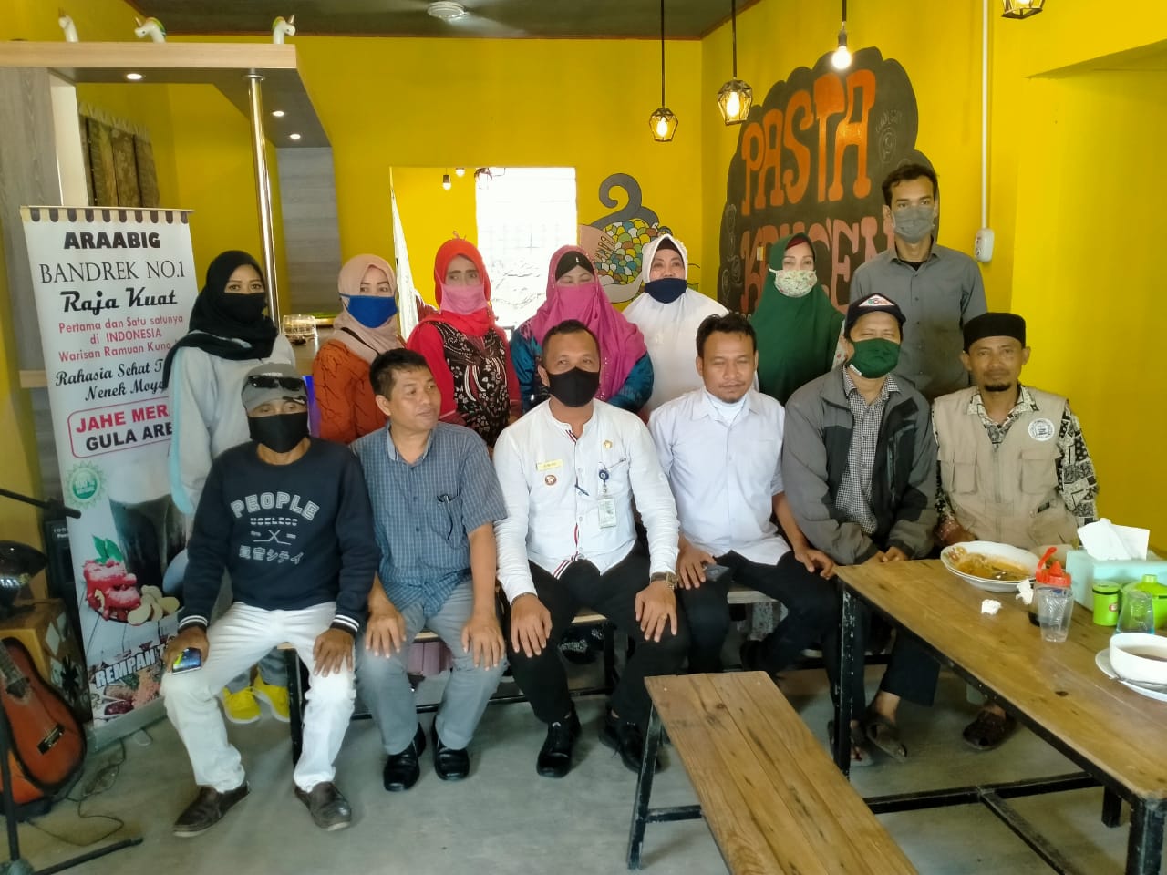 Nikmati Rasa dan Sensasinya Nongkrong di  OEMAH KEPO, Cafe Millenial Paste Kanjen Kota Dumai