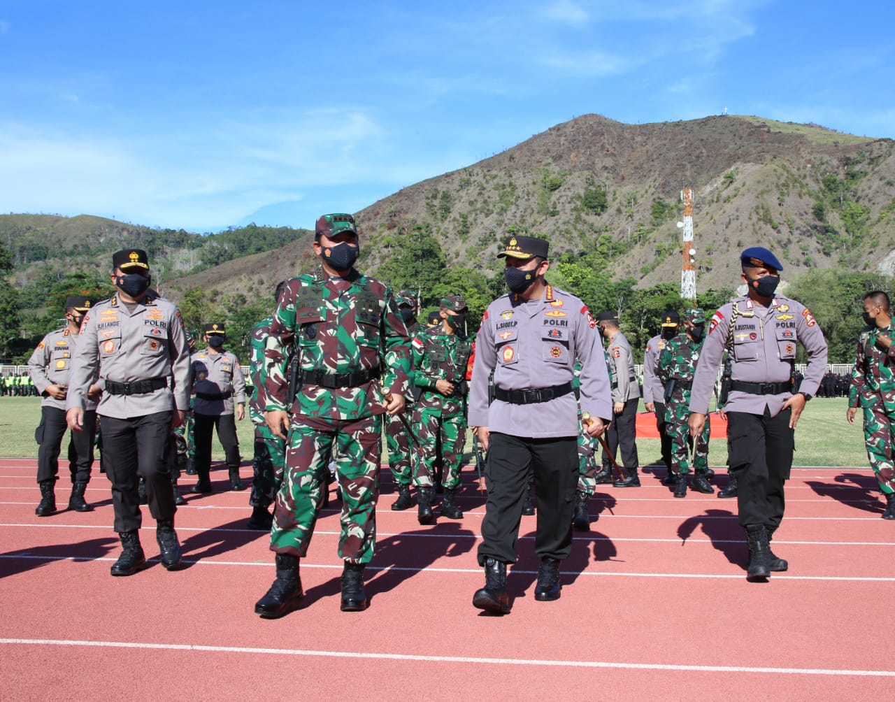 Jajaran TNI-Polri, Kapolri: Keberhasilan PON Bawa Kehormatan Bangsa