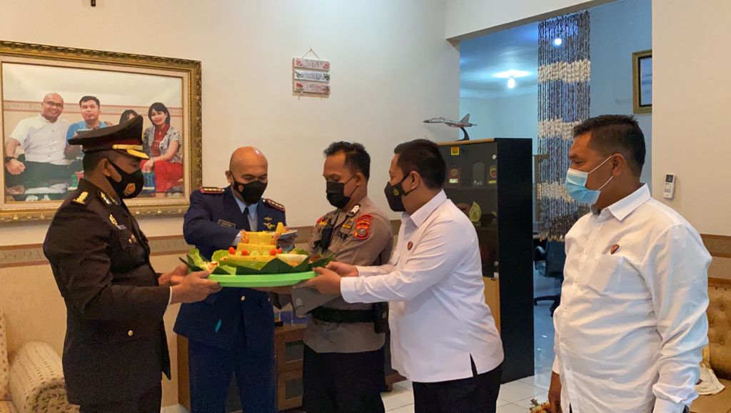 HUT TNI ke-76, Danlanud Soewondo Dapat Kejutan dari PJU Polda Sumut