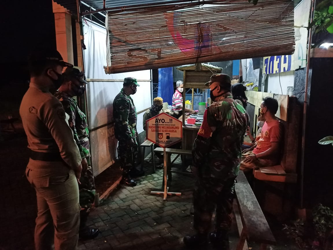 Patroli PPKM Mikro Sasar Wilayah Yang Berpotensi Berkerumunan Warga