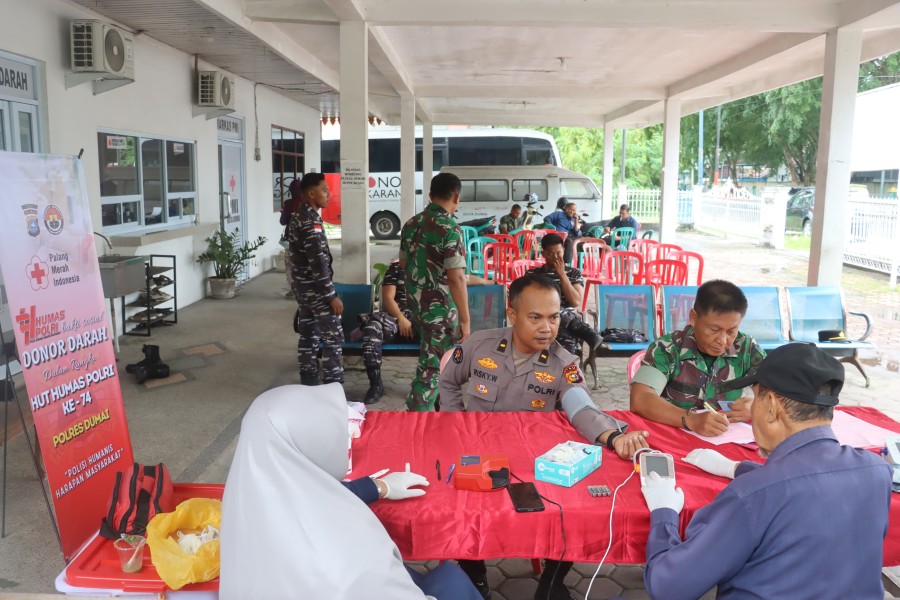 Peringati HUT Humas Polri ke-74, Humas Polres Dumai Gelar Donor Darah Serentak