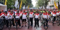 Sosialisasi Pemilu Damai, Kapolda Sumut Sapa Masyarakat dengan Bersepeda
