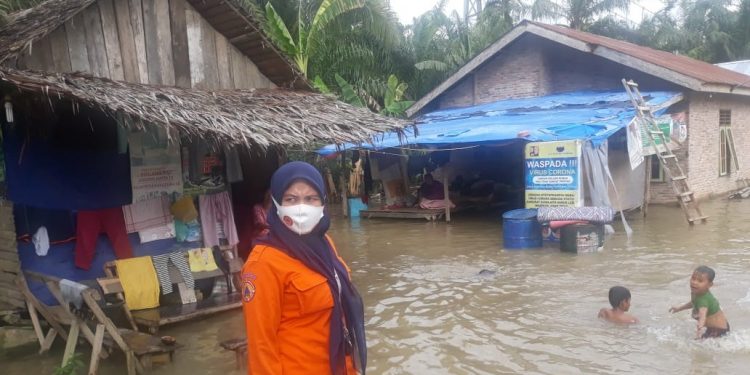 Sungai Asahan Meluap, Puluhan Rumah Warga Pisang Binaya Terendam Banjir