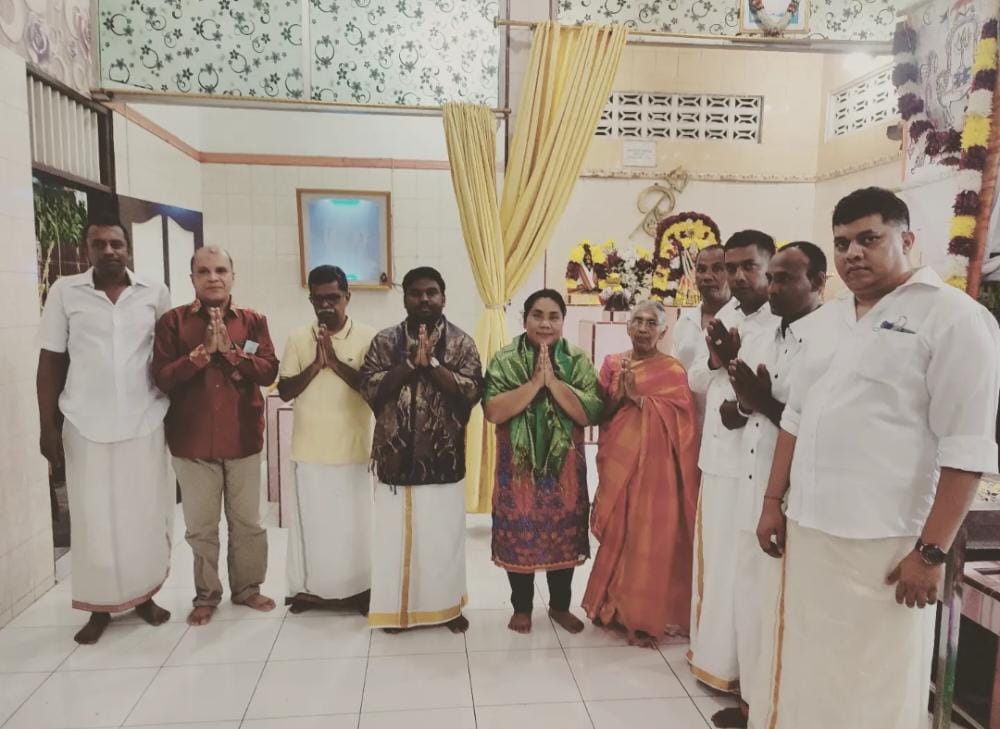 Shri Mariamman Kuil Kp. Durian Melaksanakan Puncak Acara Navaratri