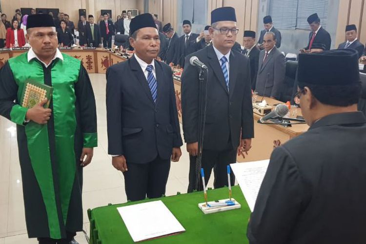Hanya Bermodal 90 Suara, Abdul Mewar Dilantik Jadi Anggota DPRD Kota Ambon