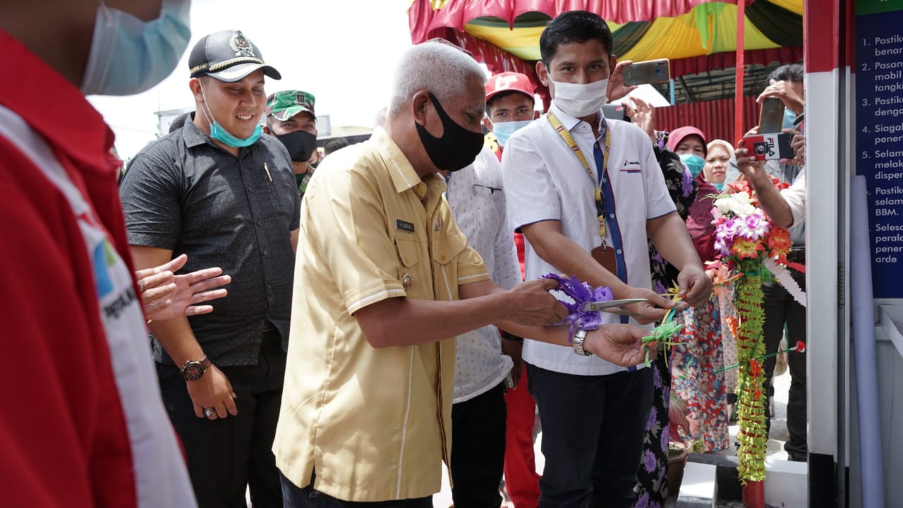 Bupati Asahan Resmikan Pertashop Di Kecamatan Rahuning