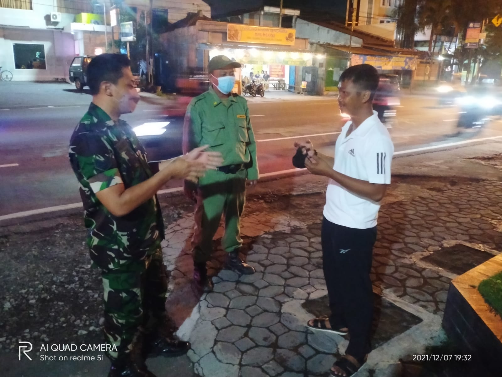 Himbauan Prokes Obyek Vital Jadi Sasaran Patroli Malam 