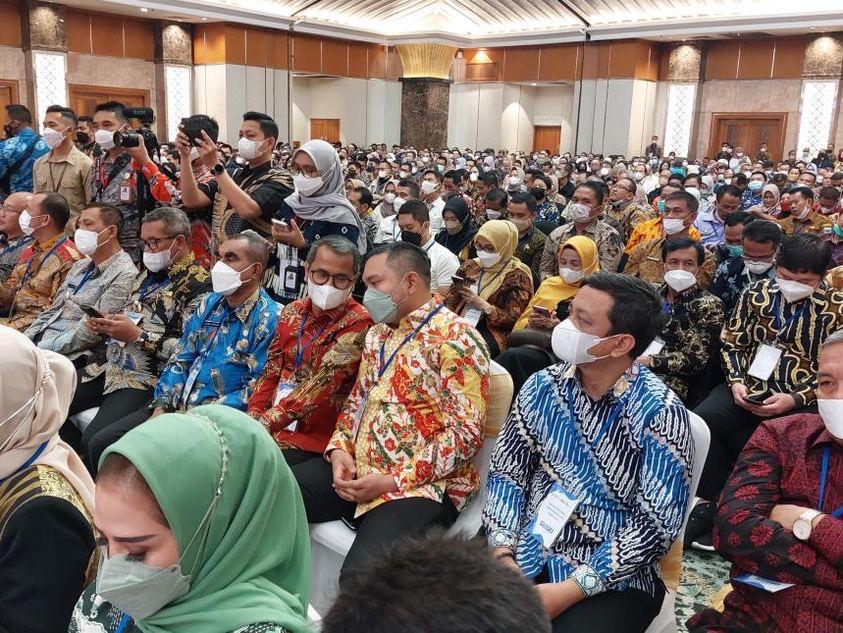 BUPATI PAKPAK BHARAT HADIRI RAKOR PERSIAPAN PENGADAAN ASN 2022