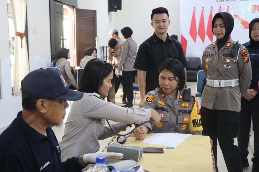 Peringati Hari Jadi Polwan ke 75, Polres Dumai Gelar Donor Darah