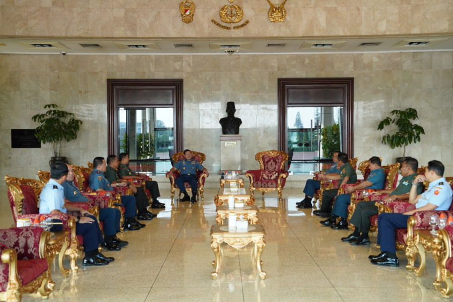 Panglima TNI Gelar Temu Pagi dengan PJU Mabes TNI
