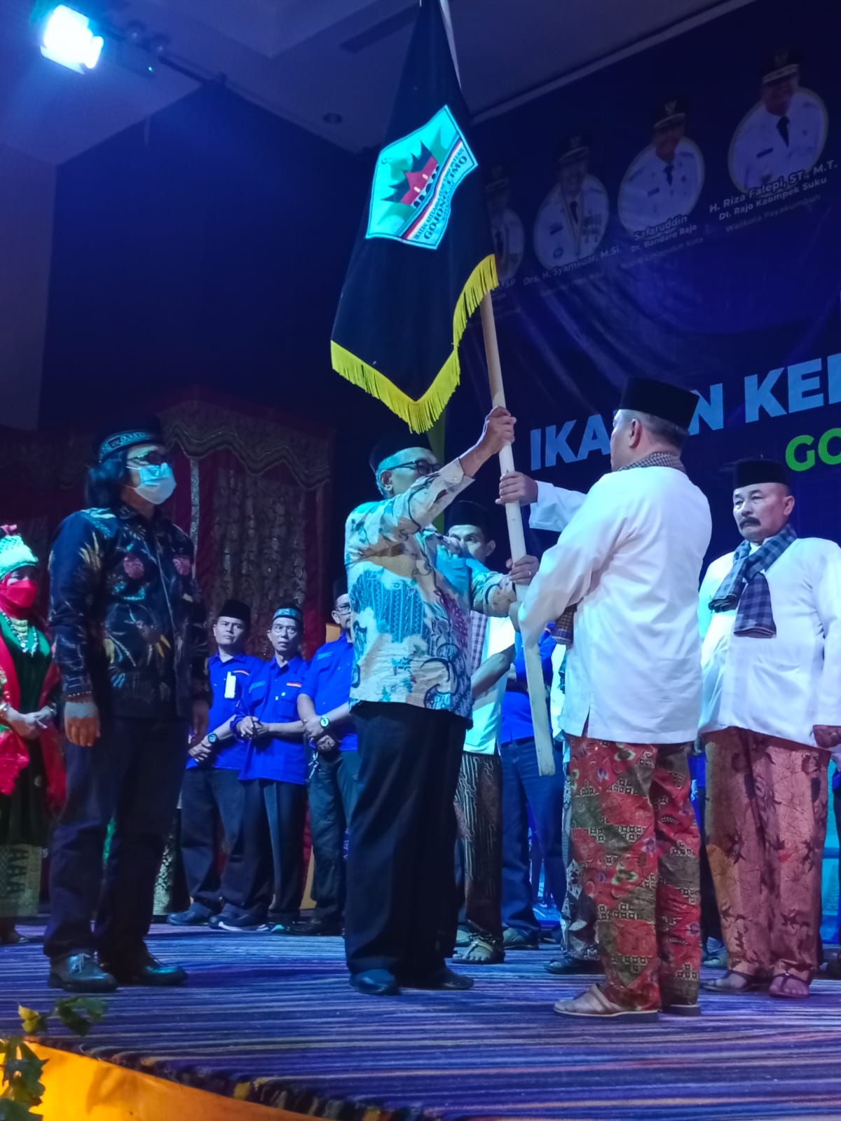 Pelantikan pengurus Ikatan Keluarga Luak Limo Puluah Kota