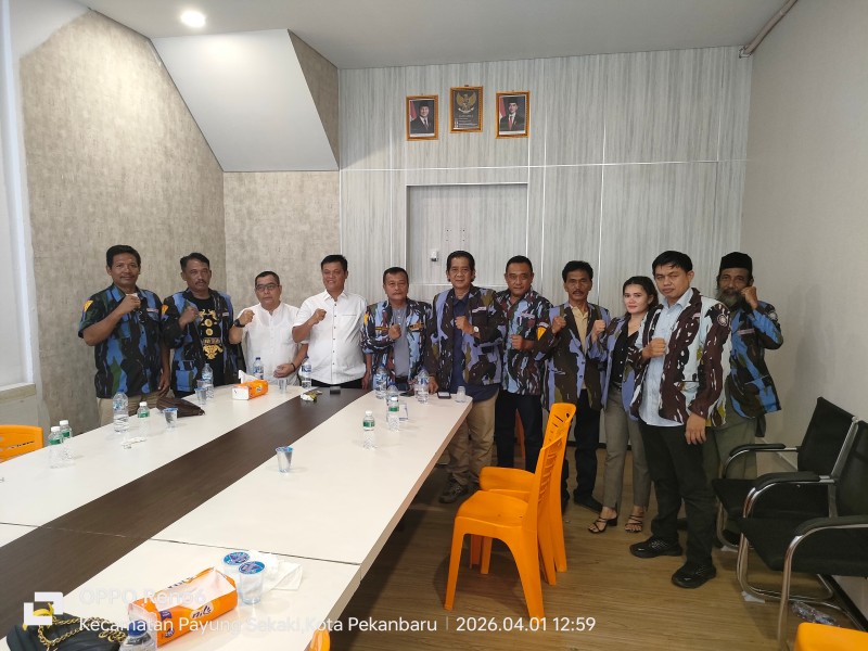 Terima SK Baru dari DPP, IPK Riau Semakin Solid di Grand Elite