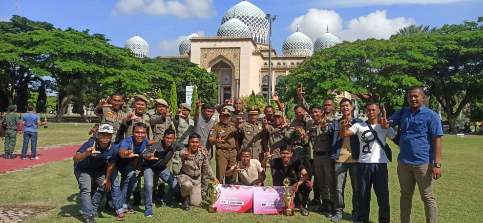 Meriahkan HUT Satpol PP dan WH se-Aceh,Tim Sepakbola Langsa Raih Juara