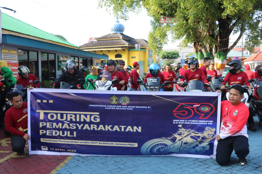 SAMBUT HARI BHAKTI PEMASYARAKATAN KE-59, KEMENKUMHAM RIAU GELAR TOURING PEMASYARAKATAN PEDULI