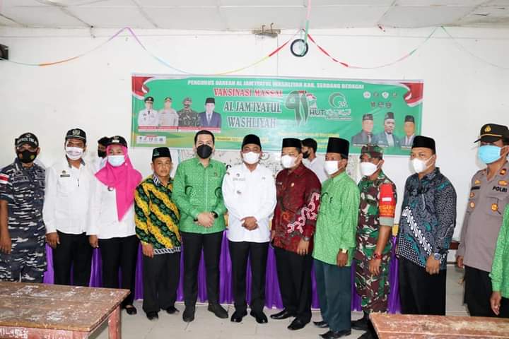 HUT Ke -91 PD Al Washliyah Gelar Vaksin, Berharap  Belajar Tatap Muka Full