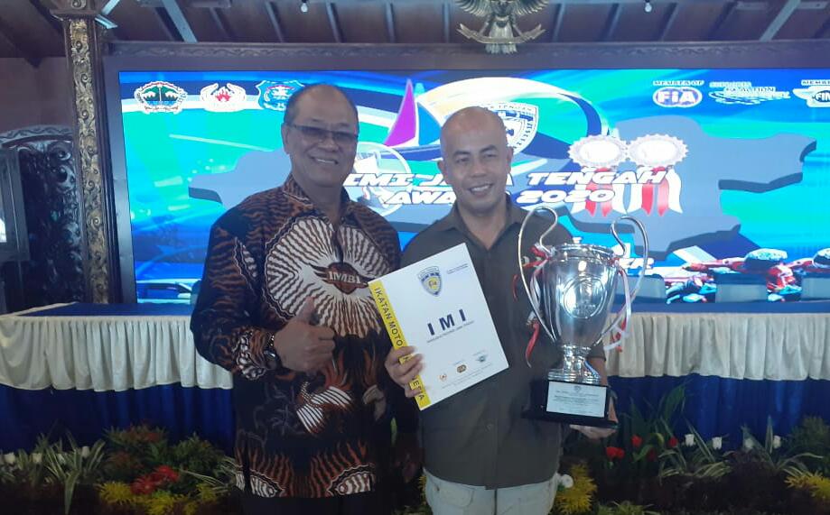 Danrem 071/Wijayakusuma Terima Penghargaan IMI Jateng Award 2020