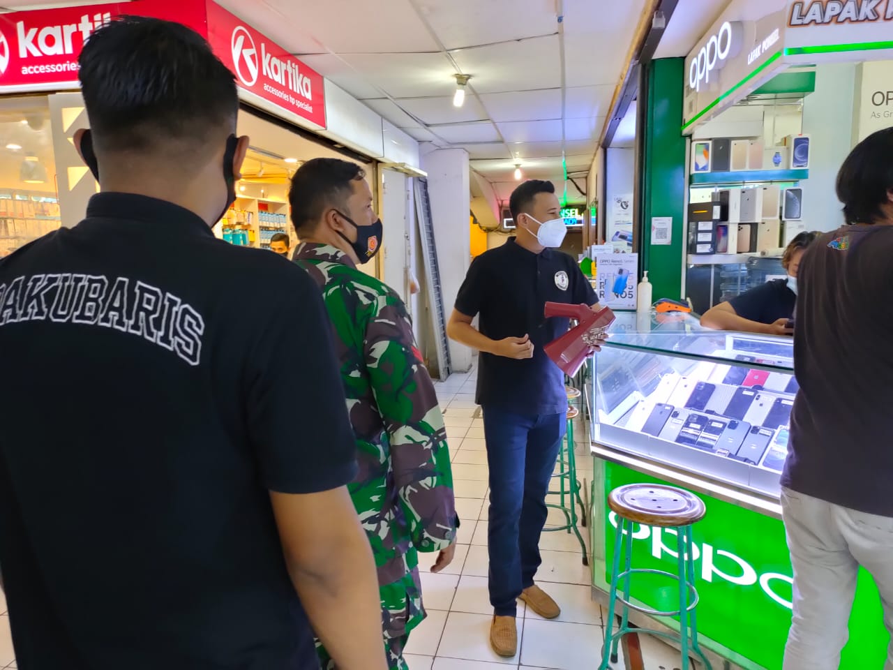 Mall Matahari Singosare Plaza Jadi Incaran PPKM Babinsa Kemlayan