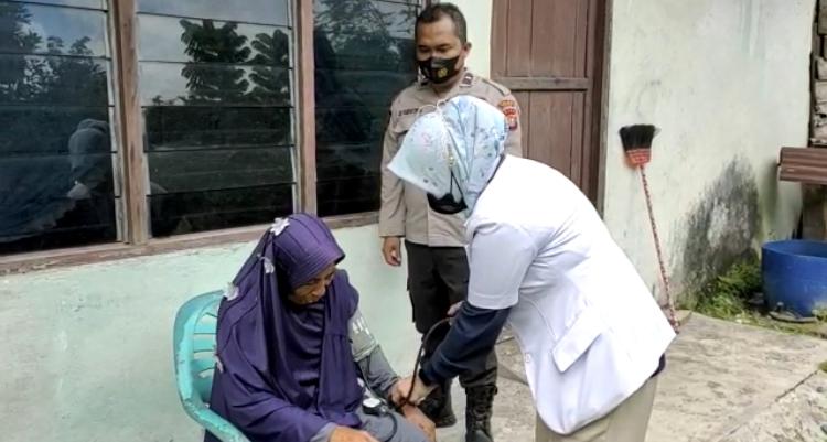 Polisi Humanis, Kali Ini Dokkes Polres Dumai Gelar Bakti Sosial