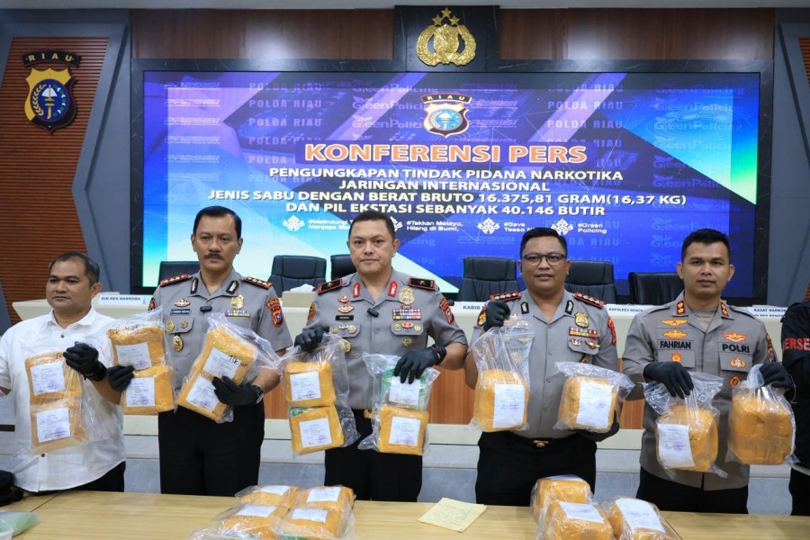 Polda Riau Tangkap Kurir Jaringan Internasional, Narkoba Rp 31 M Disita