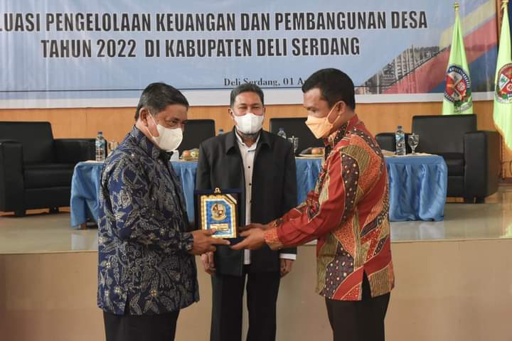 Wabup Deliserdang Buka Evaluasi Pengelolaan Keuangan dan Pembangunan Desa Tahun 2022