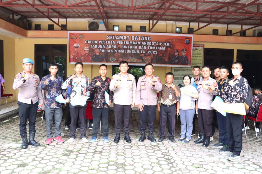 Kapolres Tinjau Pelaksanaan Verifikasi Berkas Calon Peserta Penerimaan Anggota Polri