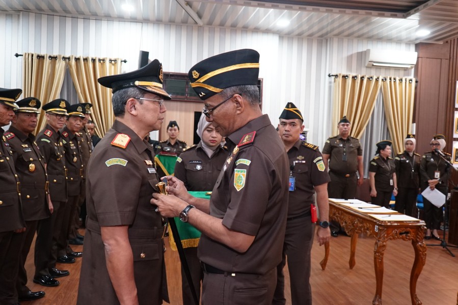 Kajati Sumut Lantik Wakajatisu, Aspidum dan Tujuh Kajari