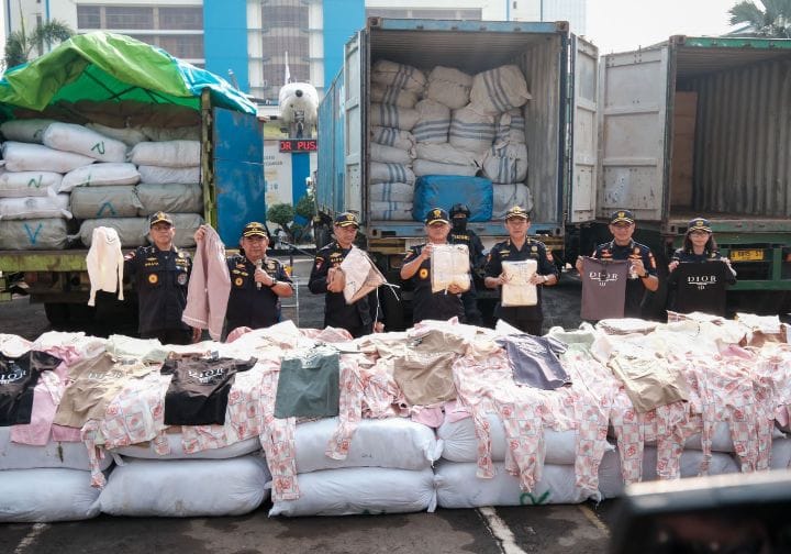 Bea Cukai Gagalkan Dua Upaya Besar Peredaran Garmen Ilegal di Jakarta dan Jalur Sumatra