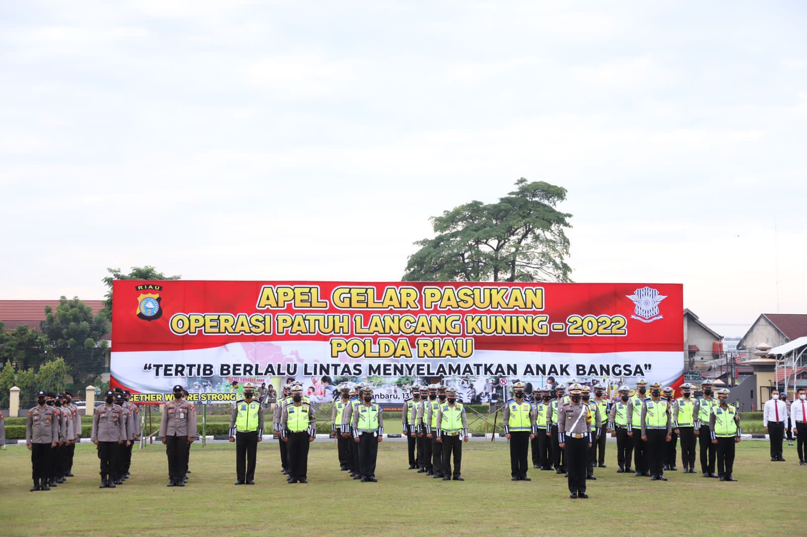 Operasi Patuh Lancang Kuning 2022 Digelar Mulai Hari Ini,Kapolda Riau Pimpin Apel Gabungan.