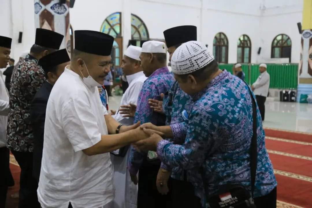 Sekdakab Labuhanbatu sambut Jemaah Haji asal Labuhanbatu di Asrama Haji Al Ikhlas Rantauprapat
