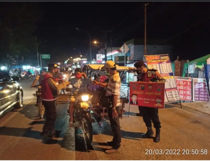 Bukan Cuma Pagi dan Siang Hari saja, Personil Polresta Deli Serdang juga Rutin Melaksanakan Patroli 