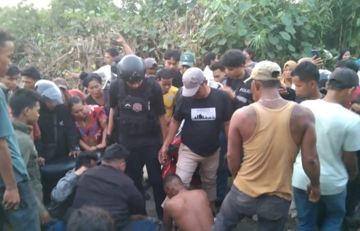 PERAMPOK DiTANGKAP WARGA,DI DUGA. MERAMPOK UANG KORBAN SEBANYAK 1,2M