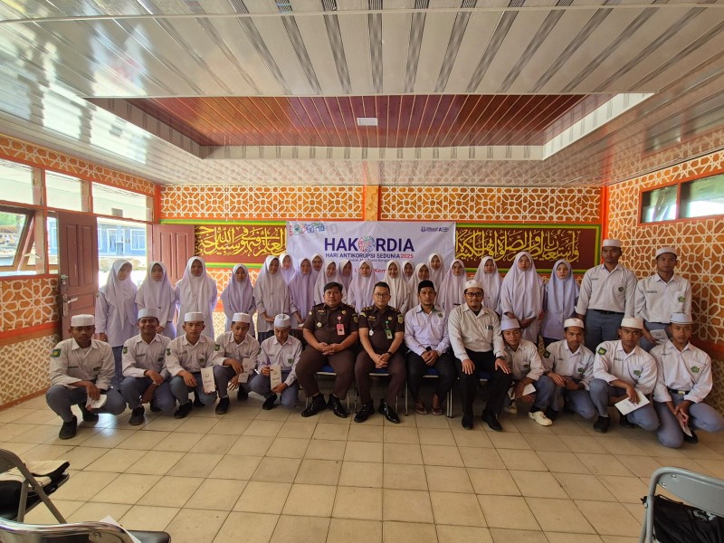 Peringati Hakordia 2025, Kejari Dairi Gebrak dengan Aksi Simpatik dan Edukasi