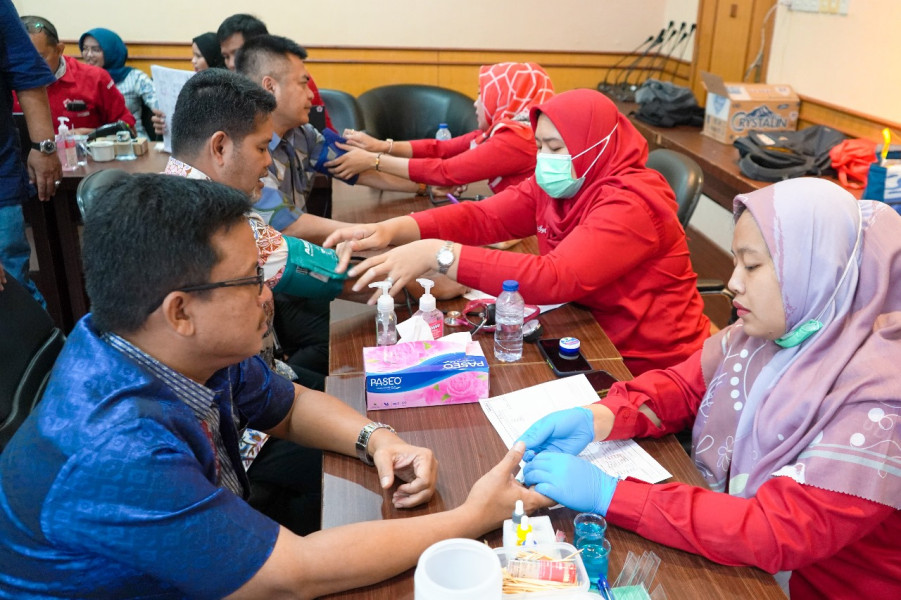 Peringati Hari Sumpah Pemuda, SPBUN Basis Kantor Direksi PTPN III (Persero) Medan Gelar Donor Darah 