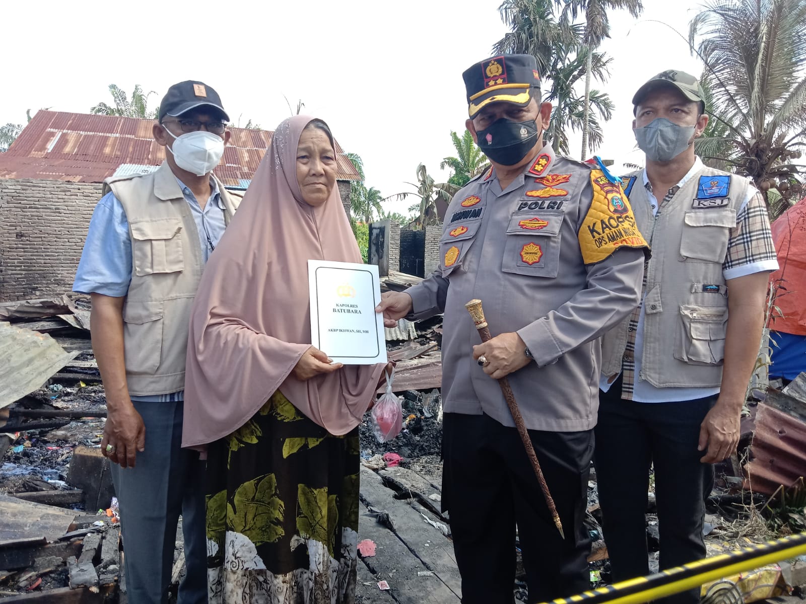 Kapolres Batubara AKBP Ikhwan Lubis  Berikan Bantuan