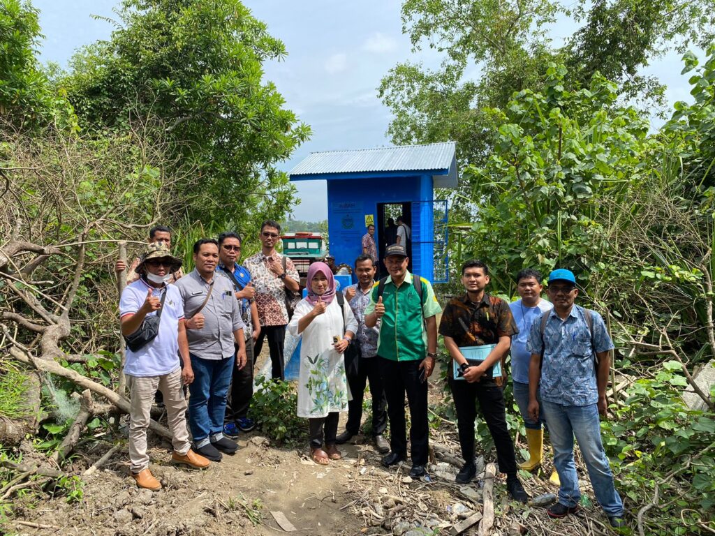 PLTS dibangun di Desa Sei.Nahodaris Panai Tengah menelan biaya Rp.2.4 Milyar