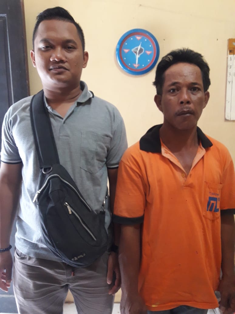 Bersembunyi Dalam Lemari Kijan Tak Berkutik digiring  Tim Opsnal Reskim Polsek Perbaungan