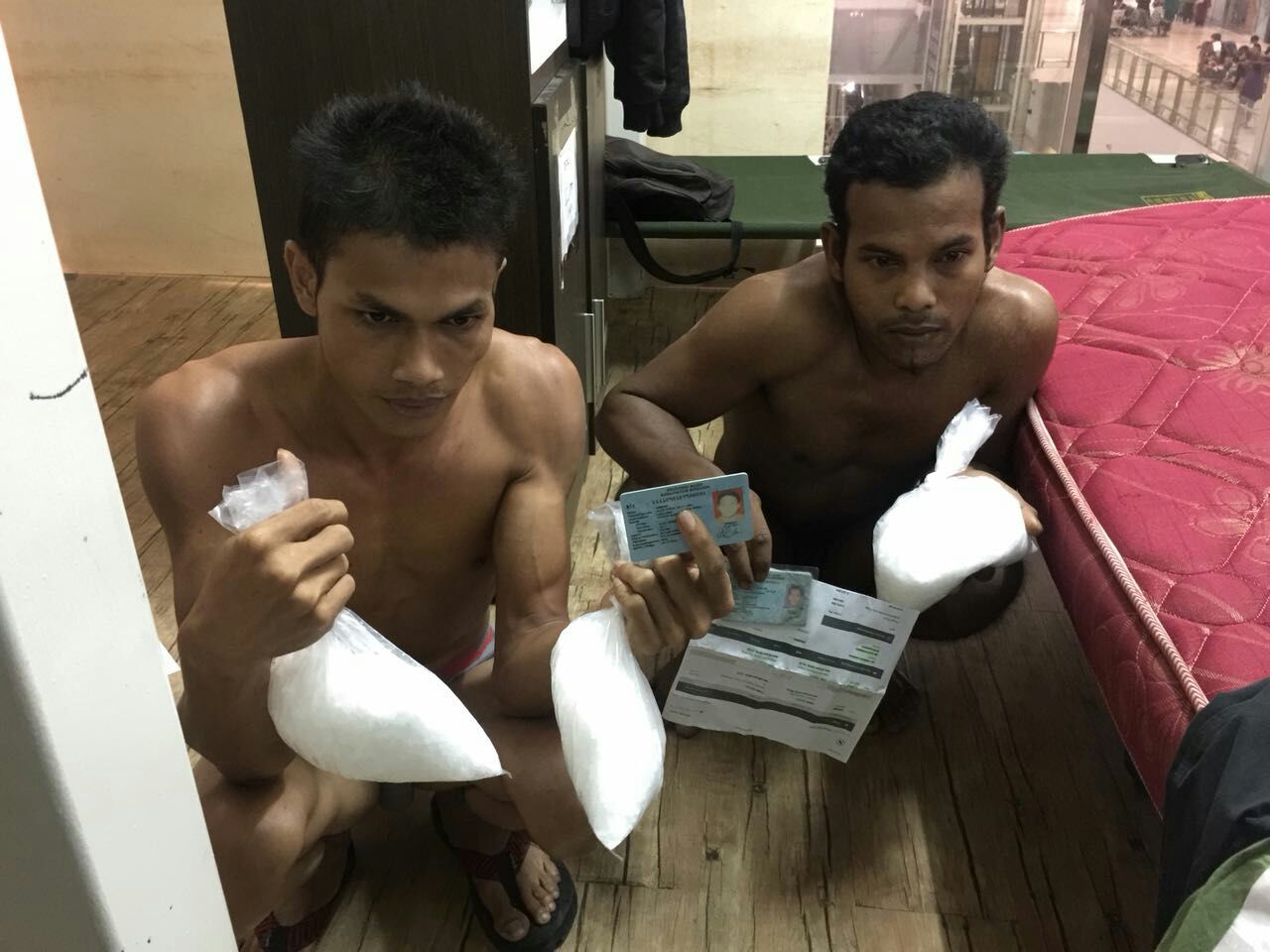 Dua Pemuda Aceh Bawa Sabhu Menuju Makasar tertangkap di Bandara Kualanamo