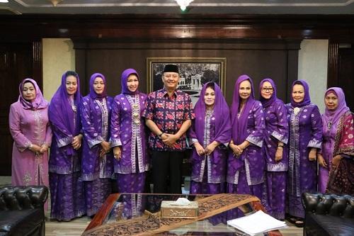 Wali Kota Medan Harap Majelis Puan - Puan Melayu Majukan Kaum Perempuan Melayu
