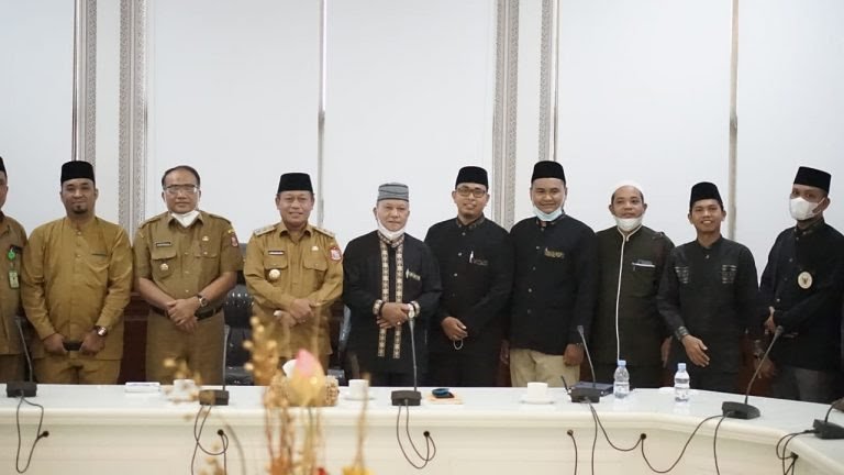 Plt Wali Kota Tanjungbalai Terima Audiensi Pengurus Badan Wakaf Indonesia