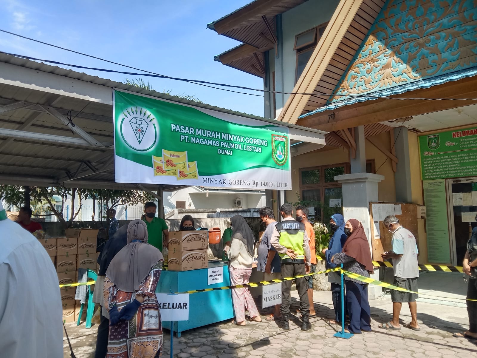 PT.Naga Mas Bersama Pemko Dumai Melaksanakan Kegiatan Pasar Murah