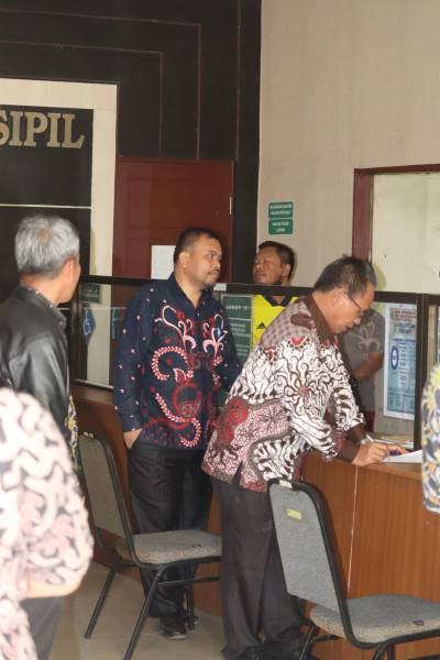 PASCA LIBUR MENYAMBUT BULAN PUASA, SEKDA PAKPAK BHARAT LAKSANAKAN SIDAK