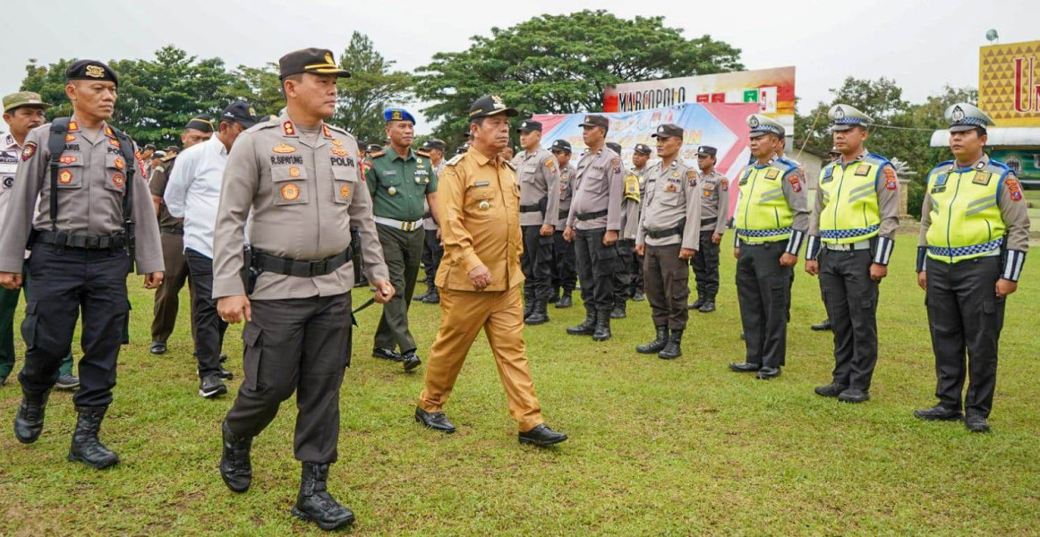 Bupati Hadiri Apel Gelar Pasukan Operasi Mantap Brata Toba 2023-2024 Polres Simalungun