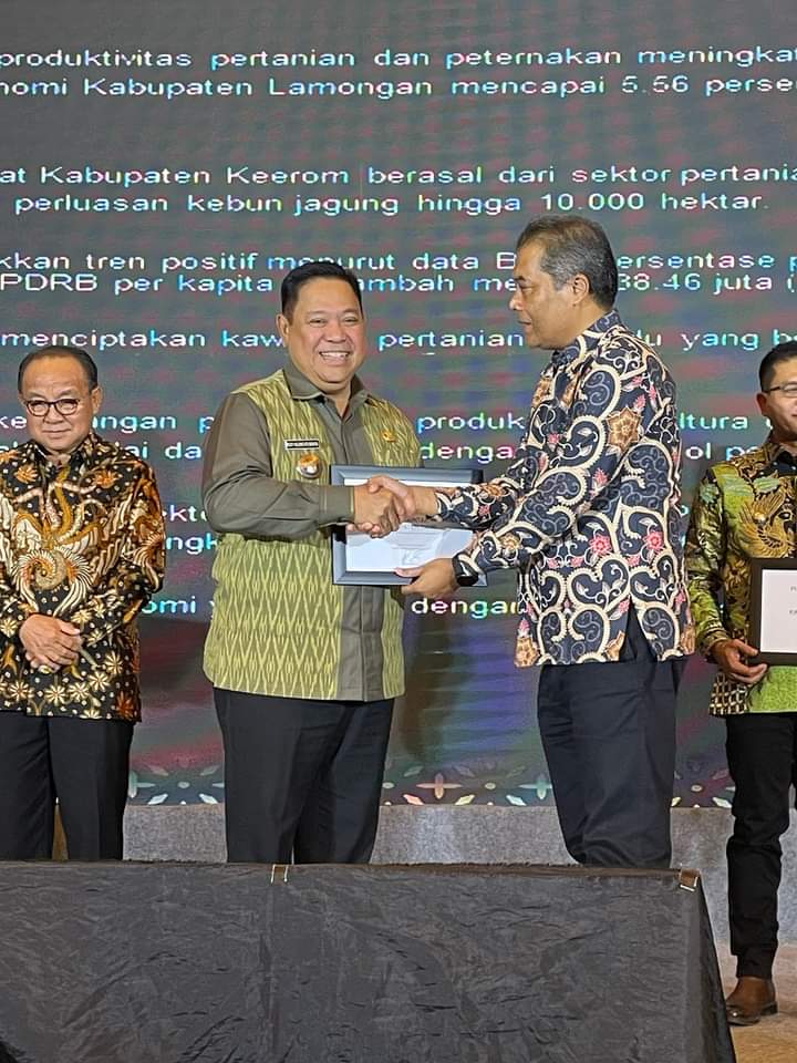 Dapat Penghargaan dari Majalah TEMPO Kategori Pendorong Ekonomi Kerakyatan, Ini Respons Bupati Dairi